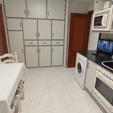 Апартаменты El Trasgu De Laviada A 300M Playa, Puerto, Acuario Хихон Экстерьер фото